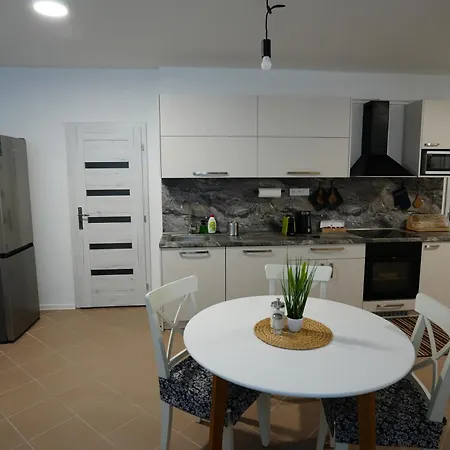 Apartman3 Jager * Piest'any