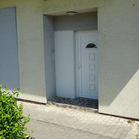 Apartman3 Jager * Piest'any